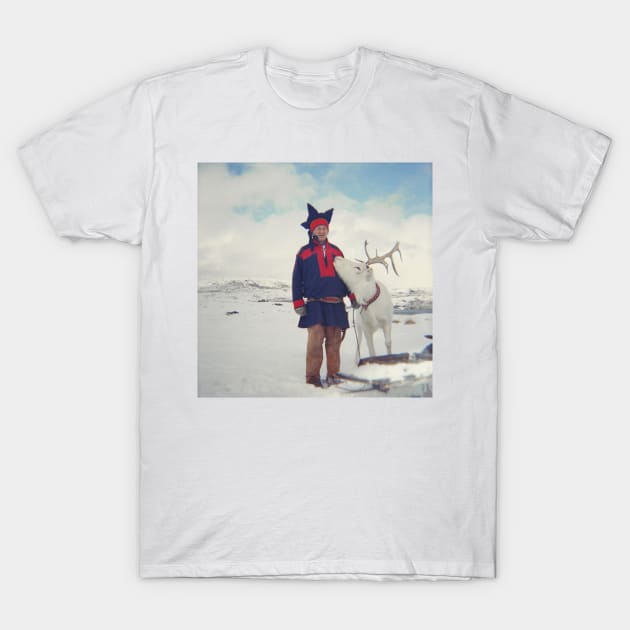 Sami and Reindeer on Magerøya, Norway T-Shirt by ztrnorge